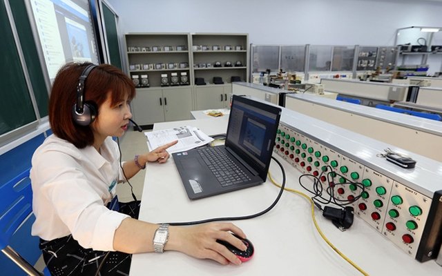 Đẩy mạnh đào tạo trực tuyến với giáo dục nghề nghiệp 
