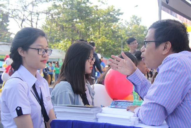 Do ảnh hưởng của dịch Covid-19, nhiều trường điều chỉnh kế hoạch tuyển sinh. Ảnh minh họa: internet